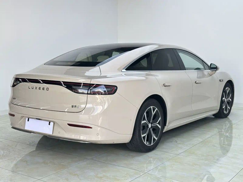 Luxeed 智界s7