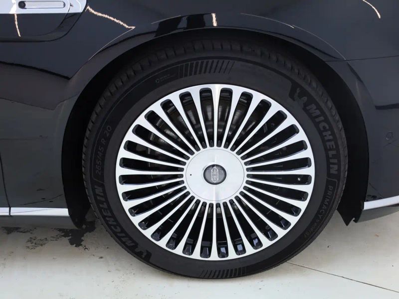 Zun_jie suv