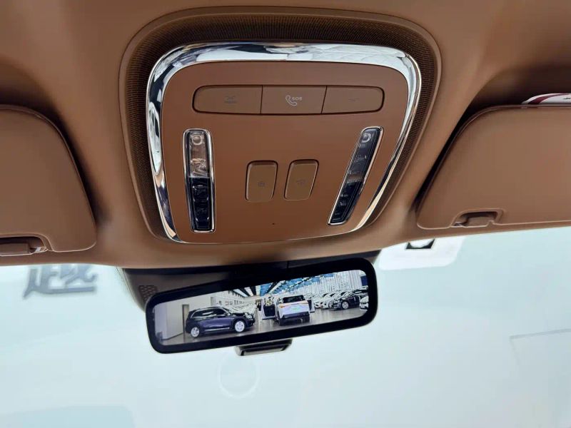 Zun_jie suv