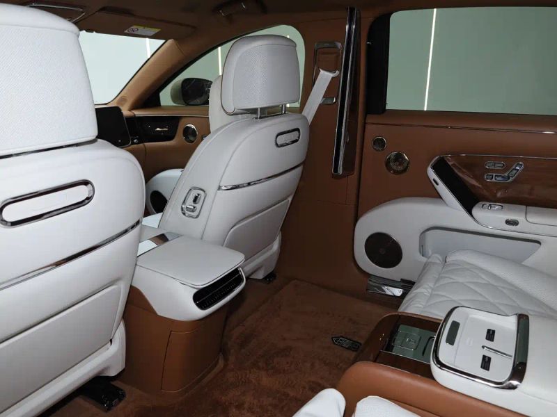 Zun_jie suv