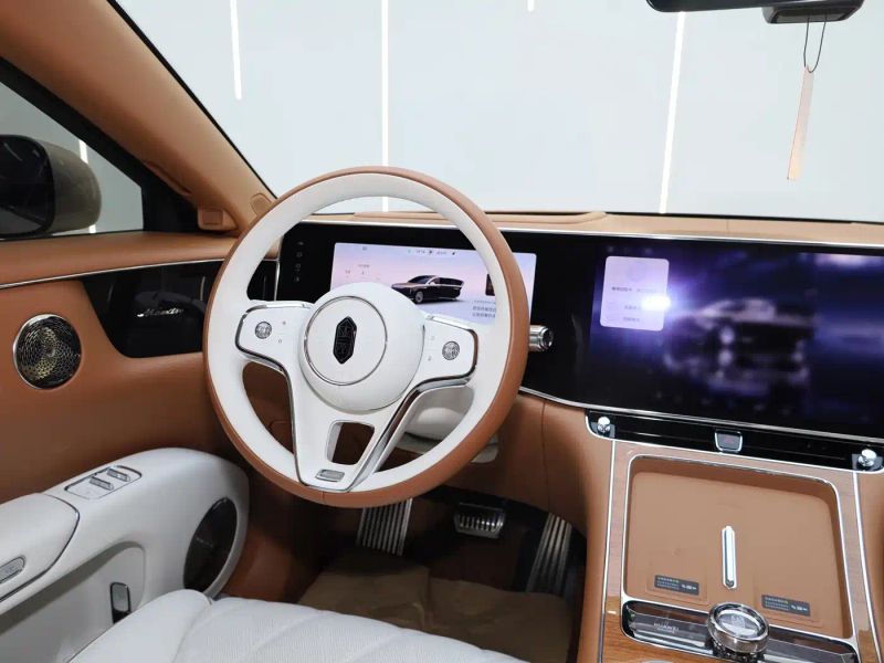 Zun_jie suv