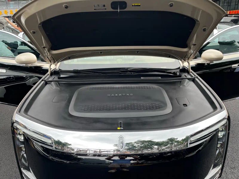 Zun_jie suv