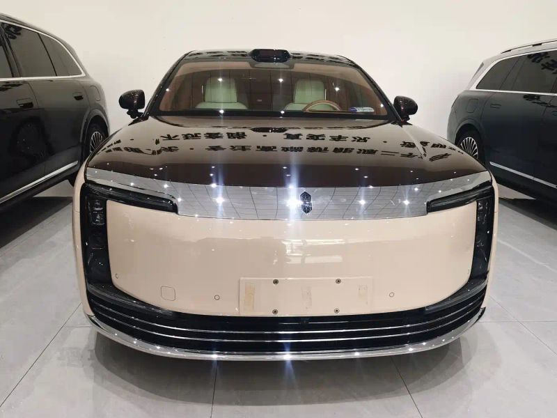 Zun_jie suv