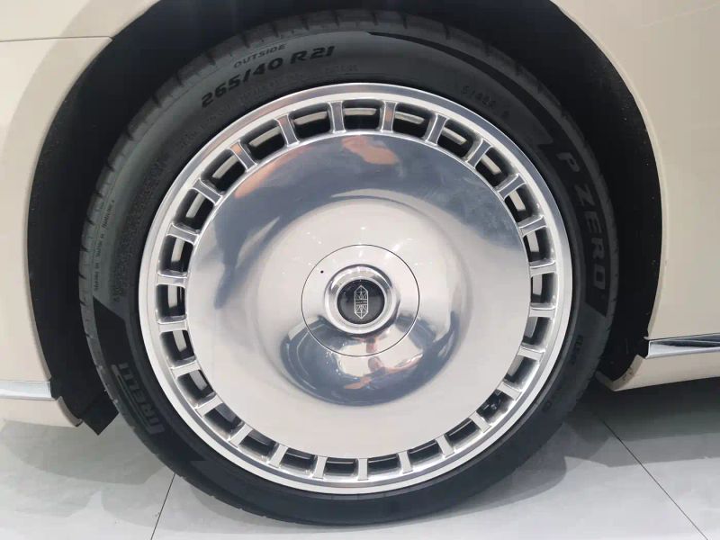 Zun_jie suv