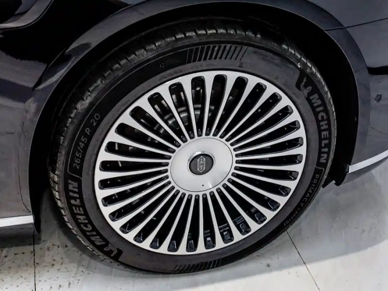 Zun_jie suv