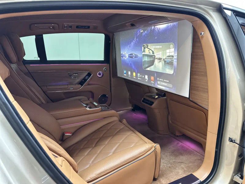 Zun_jie suv