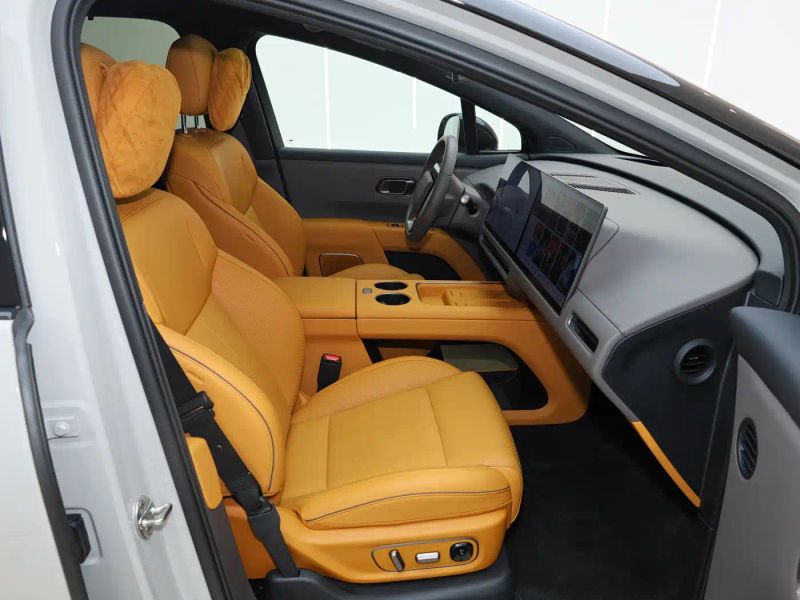 li li-xiang-i8