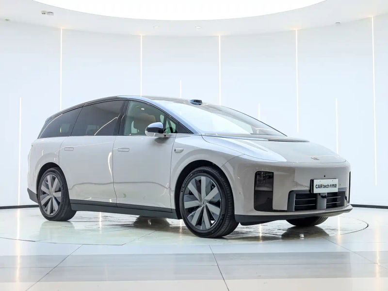 li li-xiang-i8