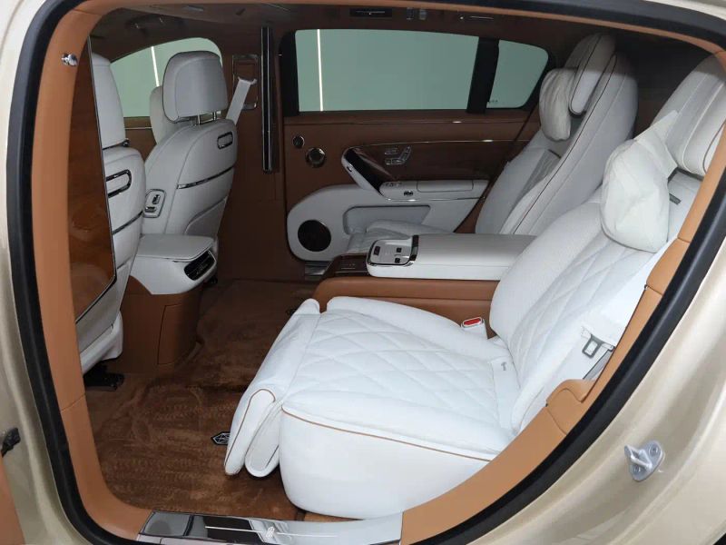 Zun_jie suv