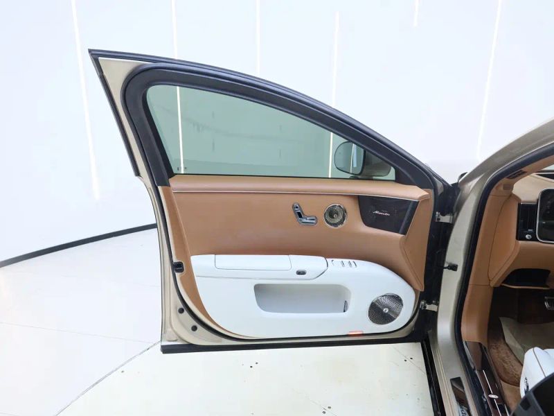Zun_jie suv