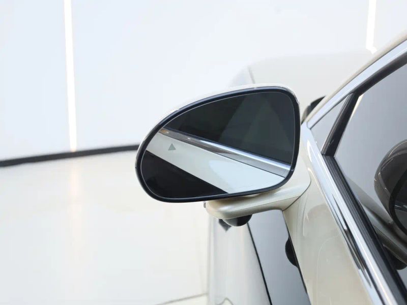 Zun_jie suv