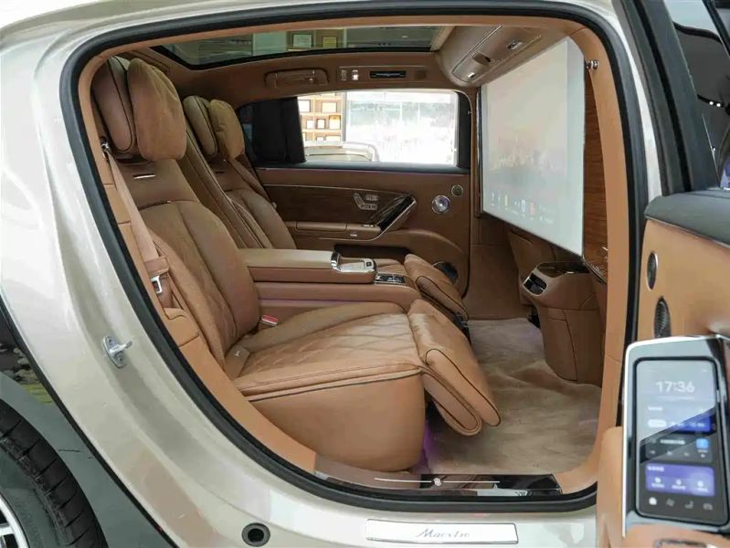 Zun_jie suv
