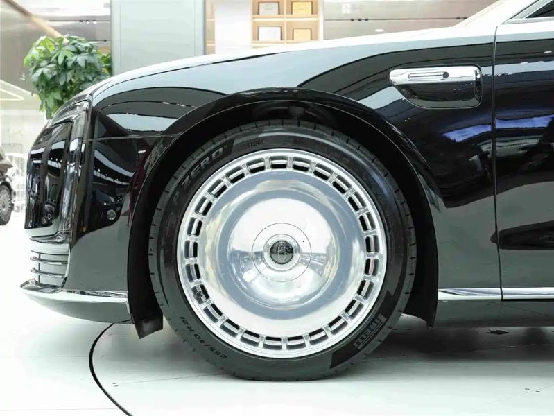 Zun_jie suv