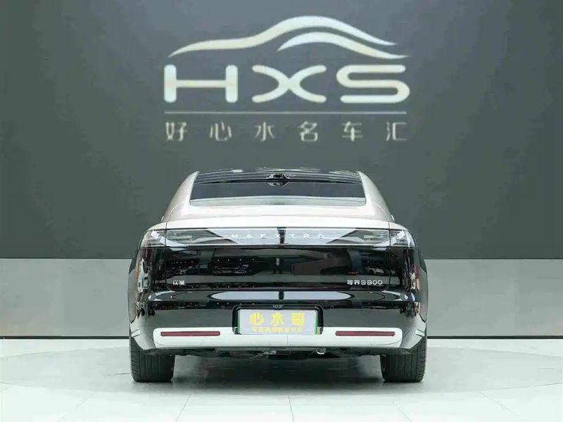 Zun_jie suv