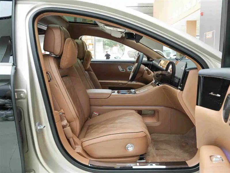 Zun_jie suv