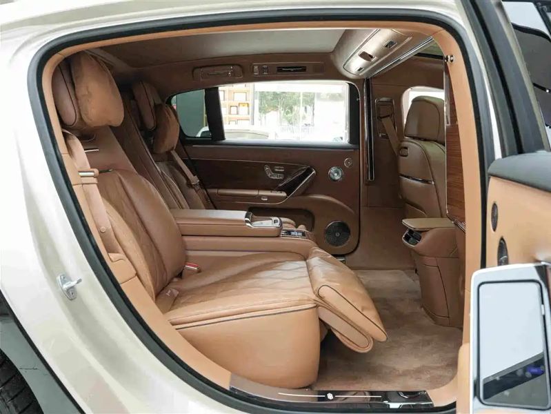 Zun_jie suv
