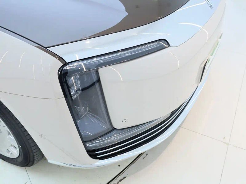 Zun_jie suv