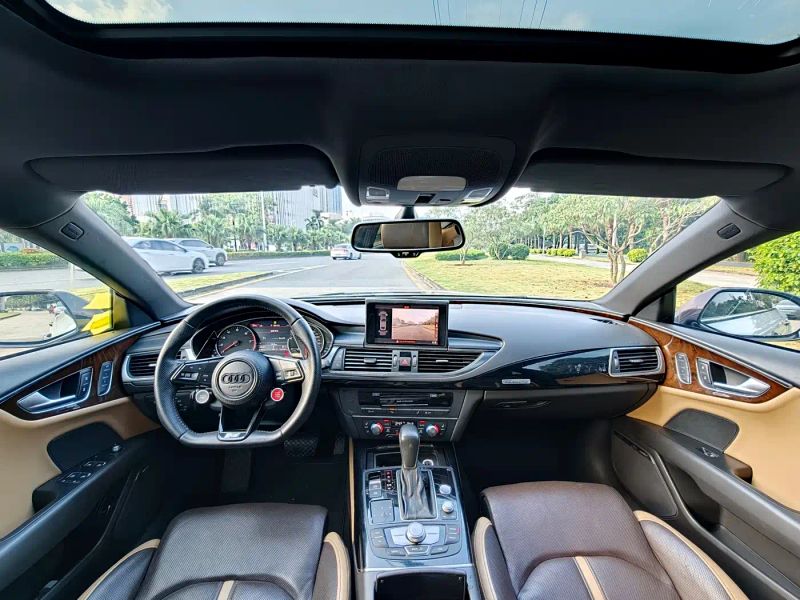 Audi A7
