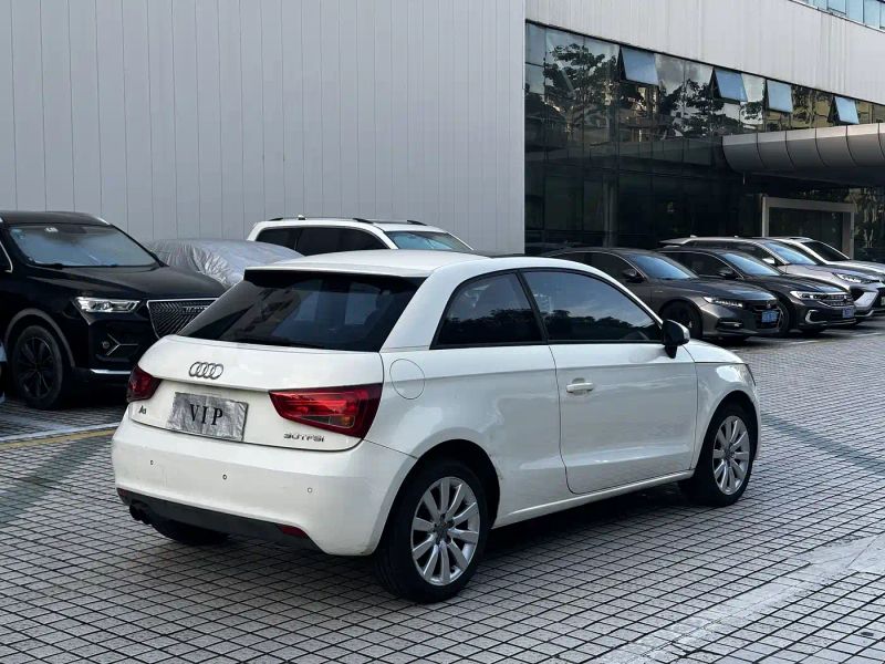 Audi A1