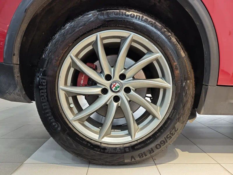 giulia stelvio