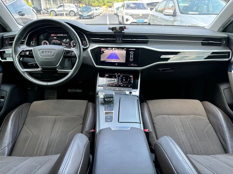 Audi a7l