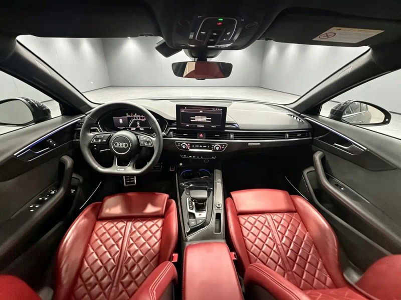 Audi S4