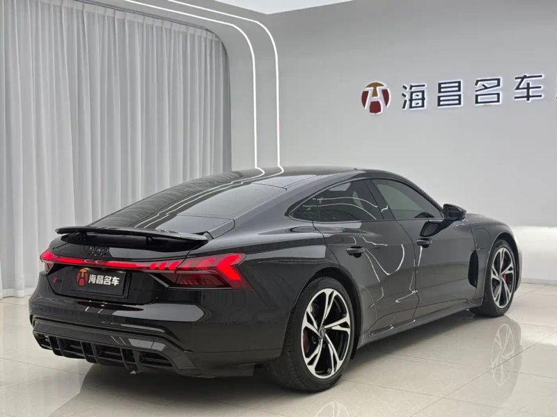 Audi rs-etron-gt