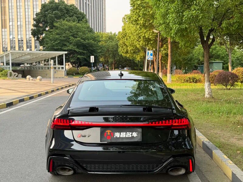 Audi rs
