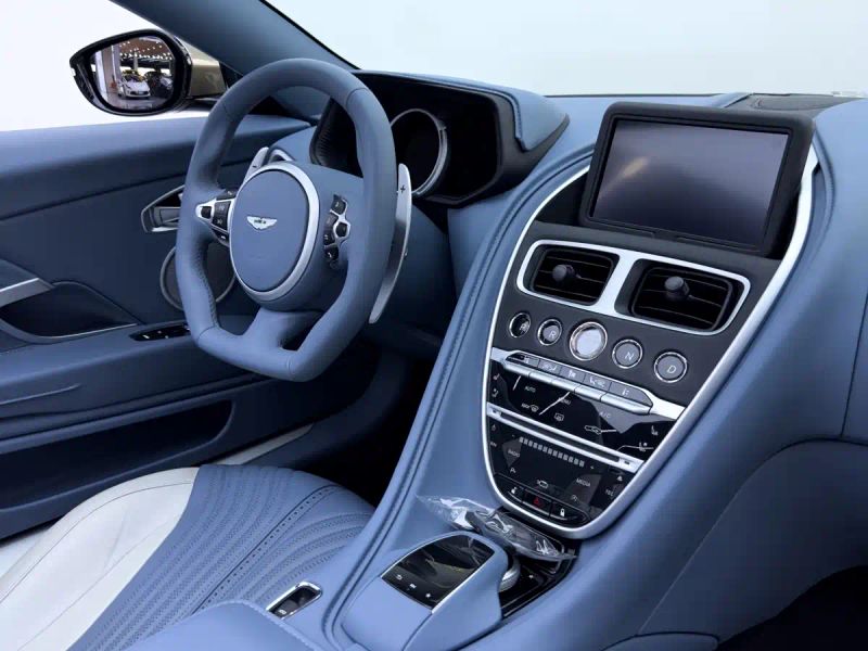 Aston-martin db