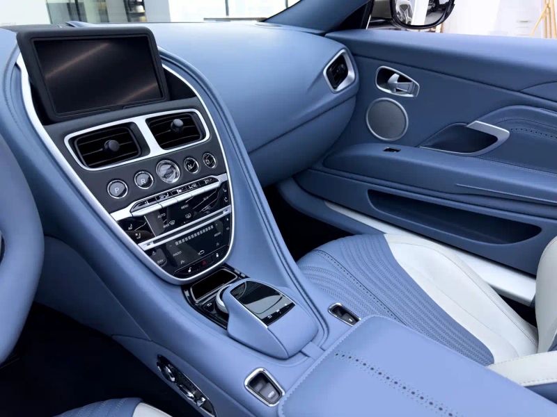 Aston-martin db