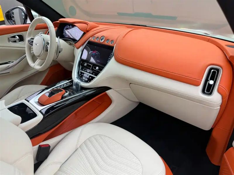Aston-martin dbx