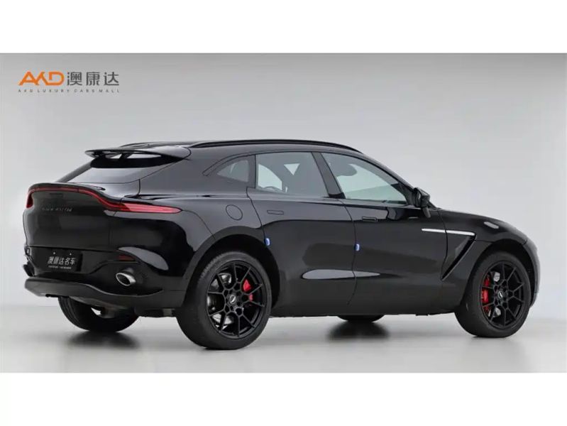 Aston-martin dbx