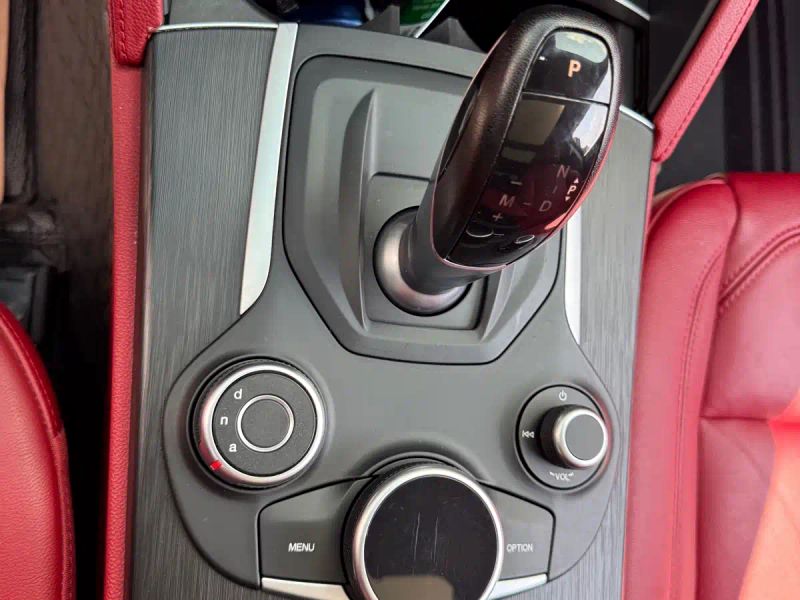 giulia stelvio