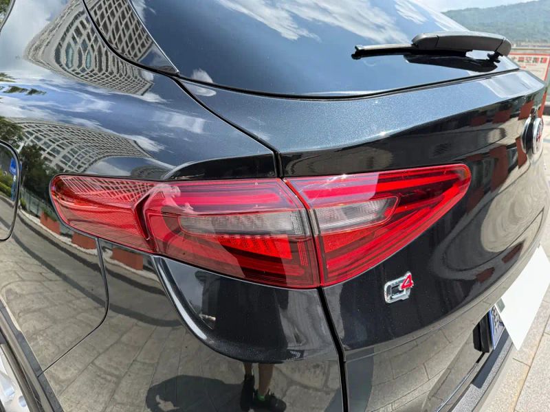 giulia stelvio