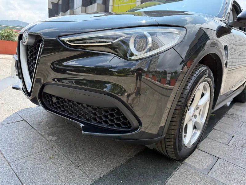 giulia stelvio