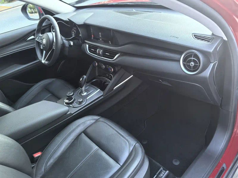giulia stelvio