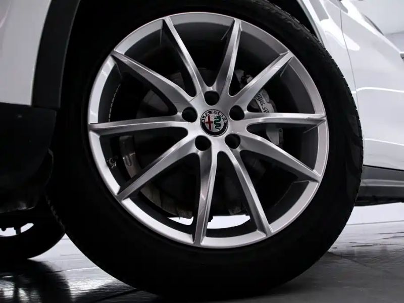giulia stelvio