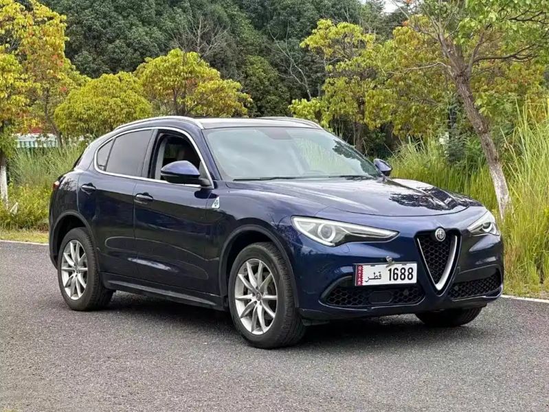 giulia stelvio
