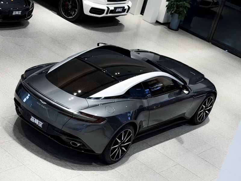 Aston-martin db11