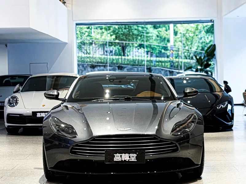 Aston-martin db11