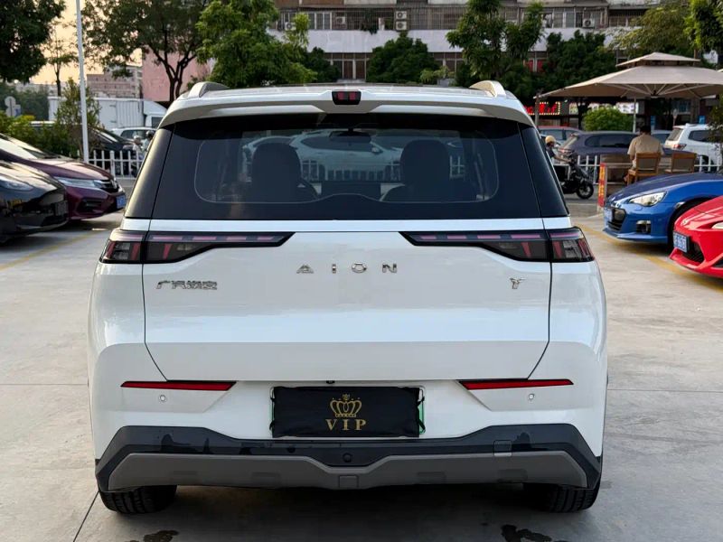 aion y