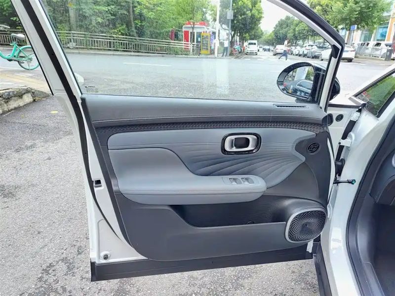 aion suv