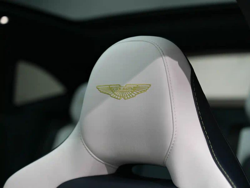 Aston-martin dbx