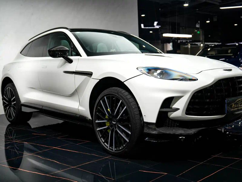 Aston-martin dbx