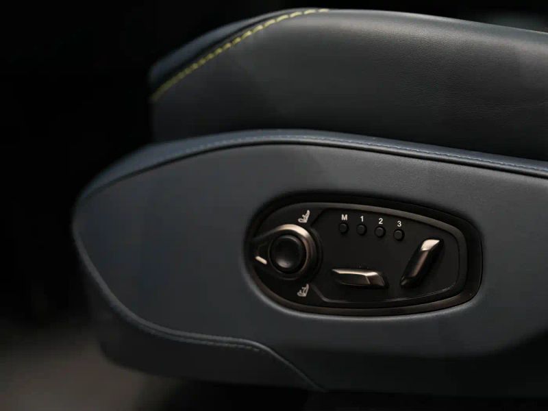 Aston-martin dbx