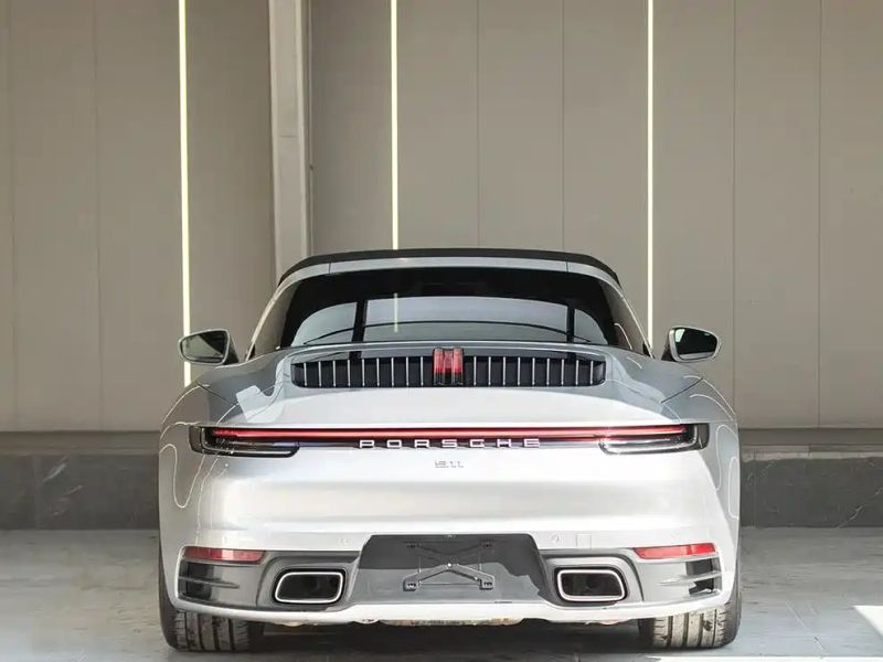 macan 911