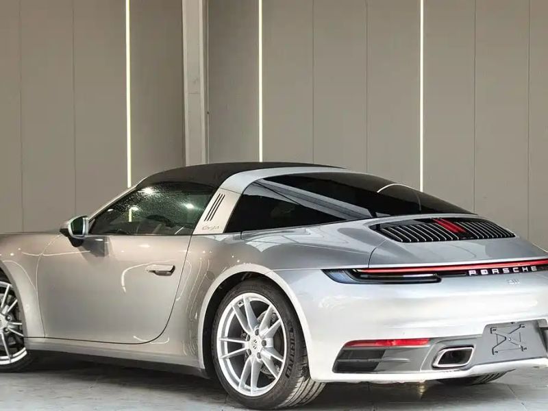 macan 911