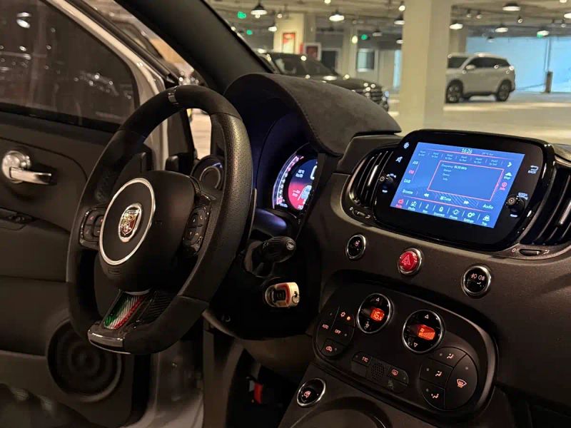 Abarth 695