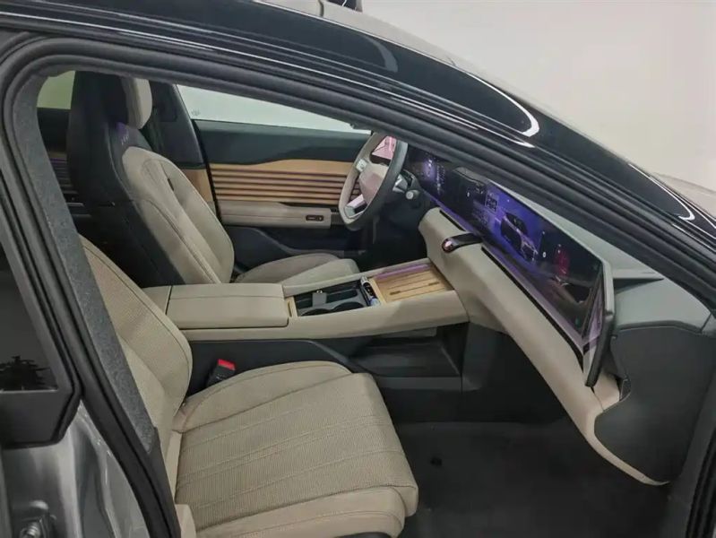 Audi e5