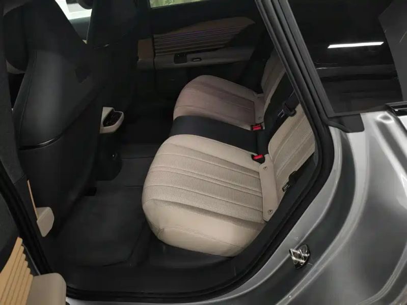 Audi e5